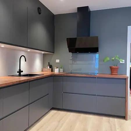 Apartment Kingsize Beds, Aurora Viewing, Four Bedroom *